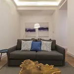 High Ceiling Duplex At Cais Do Sodre Apartament