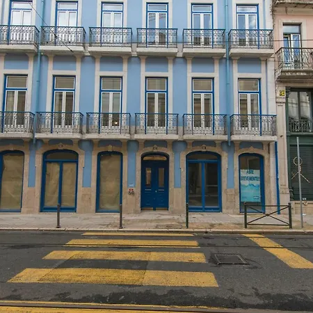 High Ceiling Duplex At Cais Do Sodre