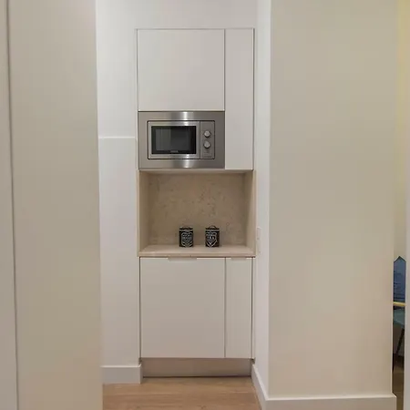 Apartment High Ceiling Duplex At Cais Do Sodre *